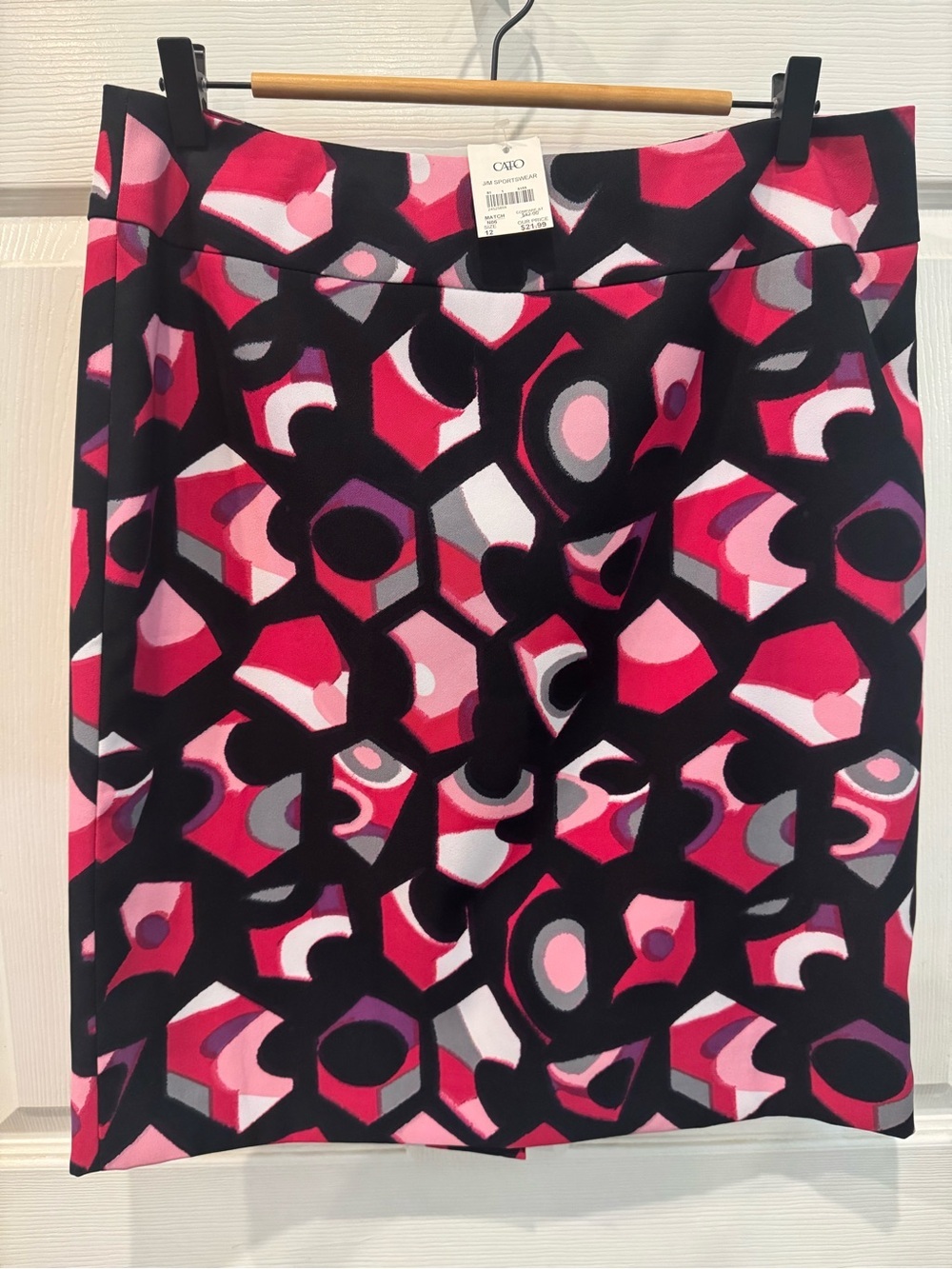 Cato Woman Pink Black Lined Straight Abstract Skirt Women’s Size 12 NWT - Picture 1 of 10